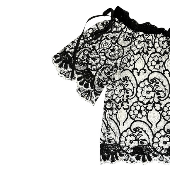 ALEXIS "IMENA" BLACK WHITE EMBROIDERED LACE OFF SHOULDER TOP BLOUSE XS - Picture 3 of 6